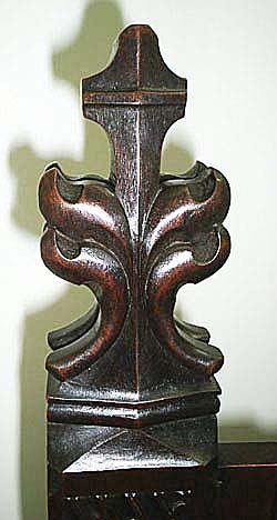 4121-finial on gothic bench