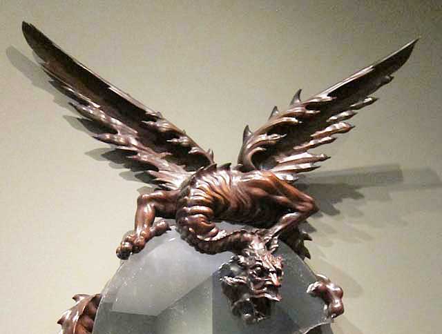 detail of dragon in Viardot mirror at MAD Paris